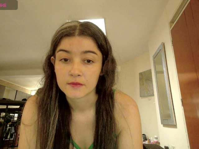 emmaherby1's BongaCams show and profile