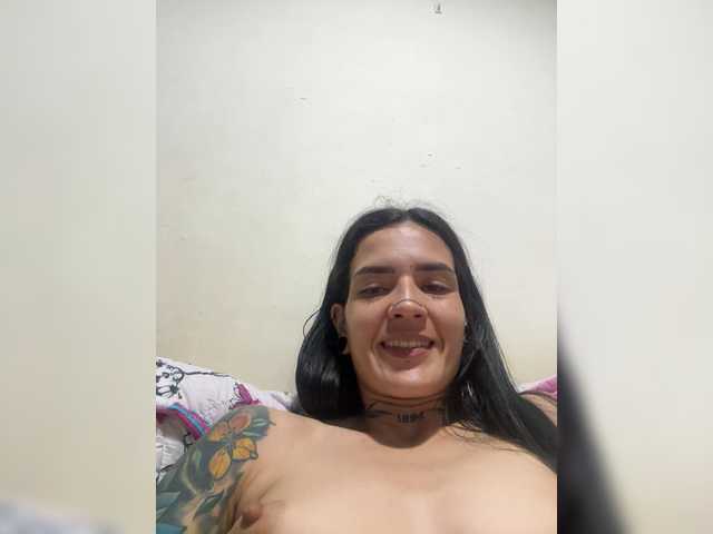 emmaherby1's BongaCams show and profile