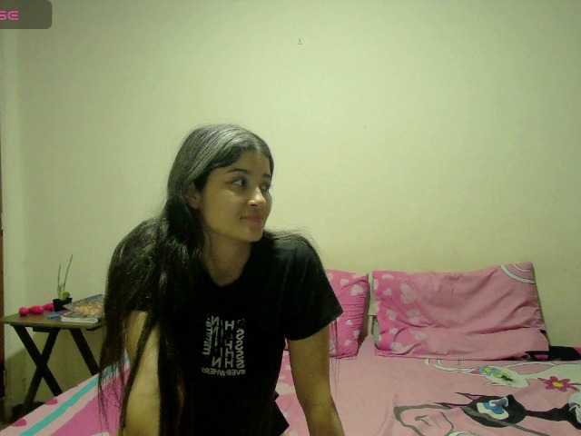 emmaherby1's BongaCams show and profile