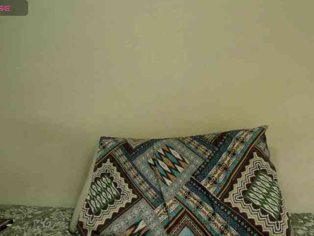 EmmaHerby1 webcam