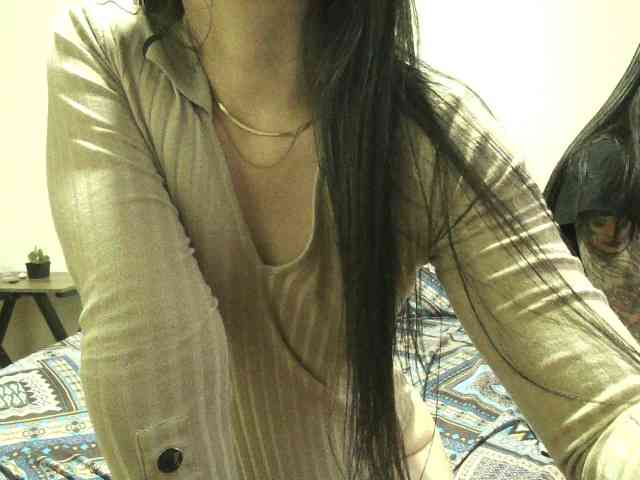 EmmaHerby1 webcam