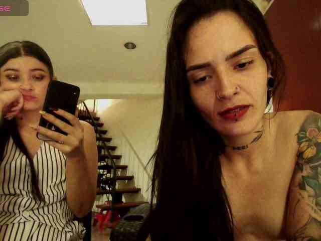 EmmaHerby1 webcam