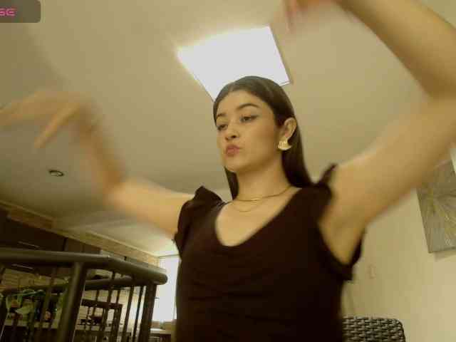 EmmaHerby1 webcam