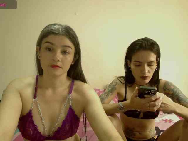 EmmaHerby1 webcam
