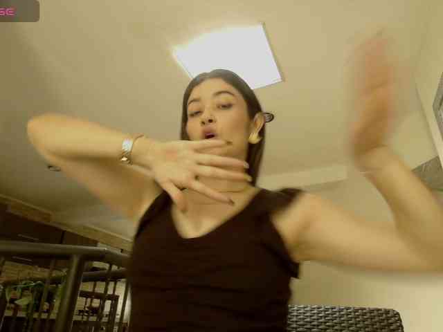 EmmaHerby1 webcam