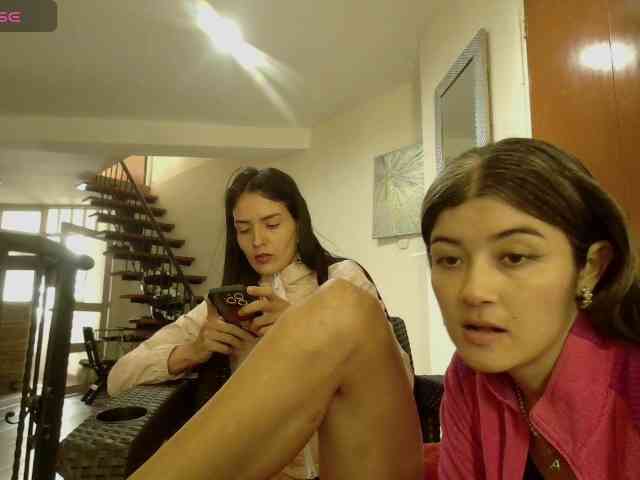 EmmaHerby1 webcam