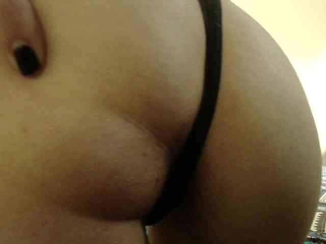 EmmaHerby1 webcam