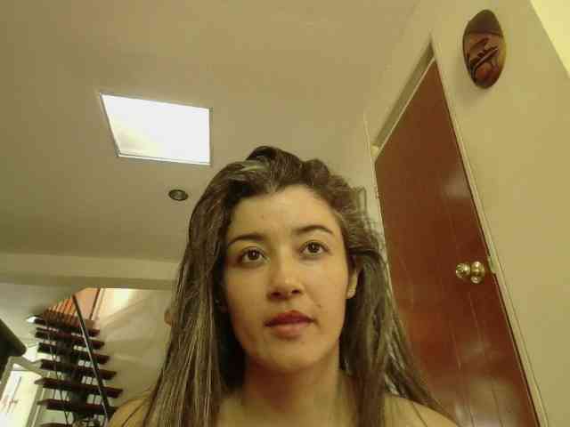 EmmaHerby1 webcam
