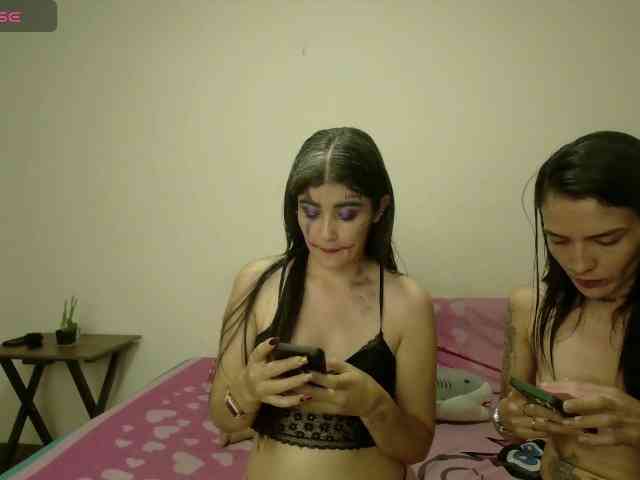 EmmaHerby1 webcam