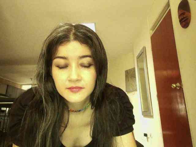 EmmaHerby1 webcam