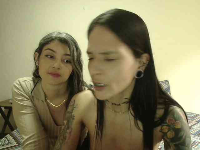 EmmaHerby1 webcam