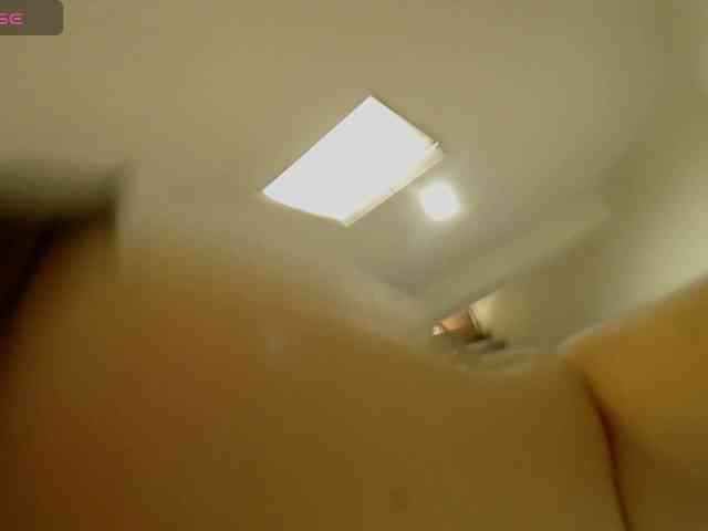 EmmaHerby1 webcam