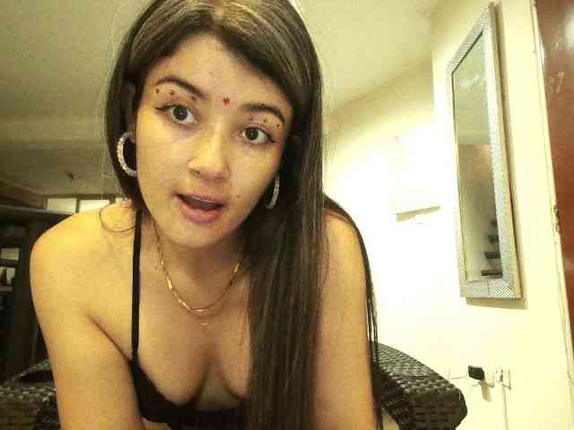 EmmaHerby1 webcam