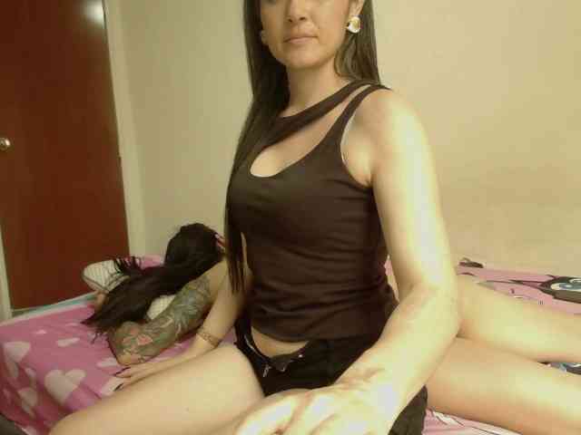 EmmaHerby1 webcam