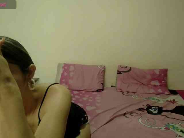 EmmaHerby1 webcam
