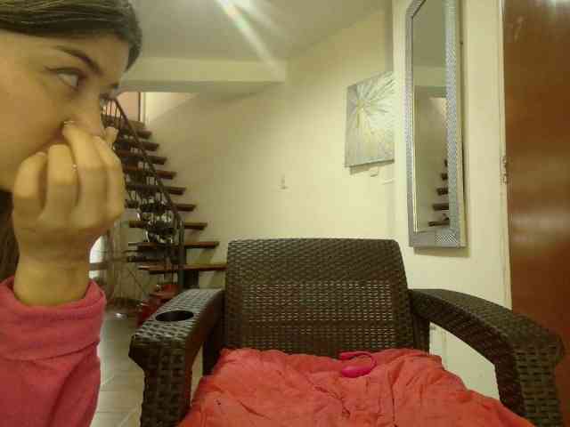 EmmaHerby1 webcam