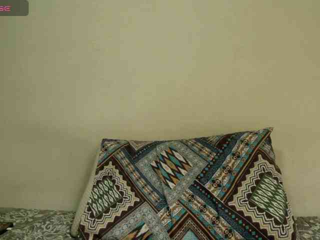 EmmaHerby1 webcam