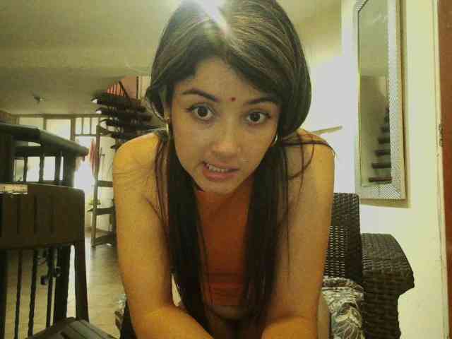 EmmaHerby1 webcam