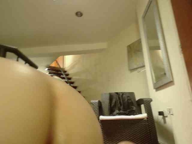 EmmaHerby1 webcam