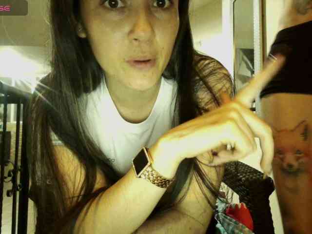 EmmaHerby1 webcam