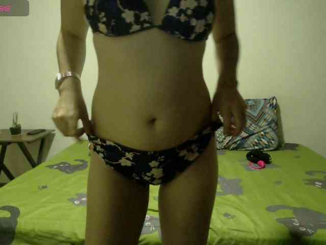 EmmaHerby1 webcam