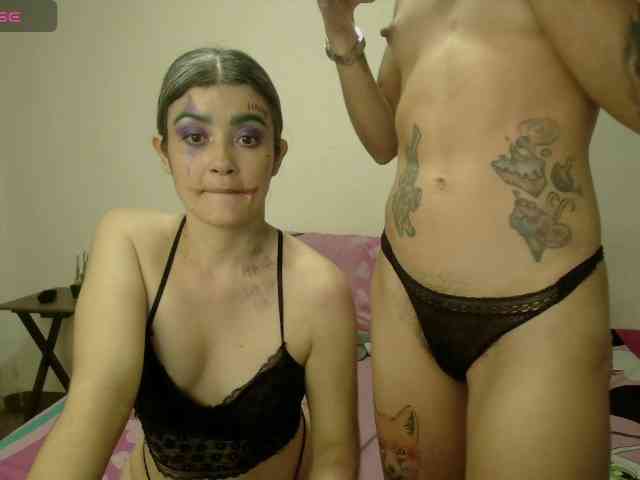 EmmaHerby1 webcam