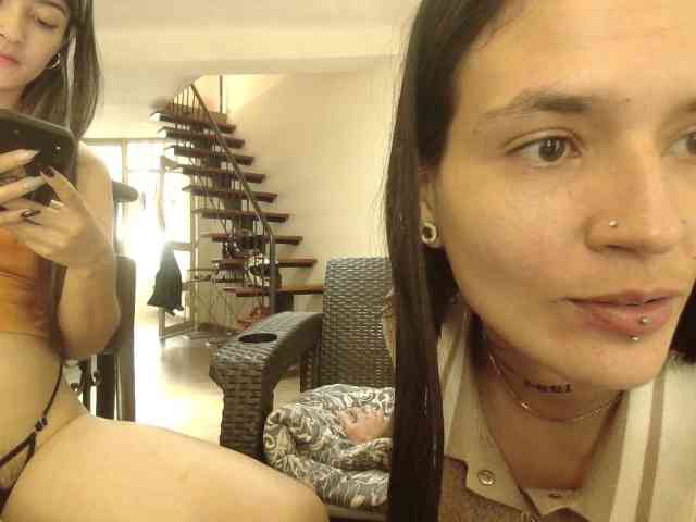 EmmaHerby1 webcam