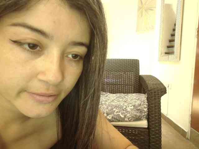 EmmaHerby1 webcam