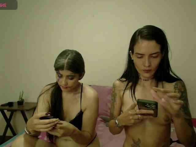 EmmaHerby1 webcam