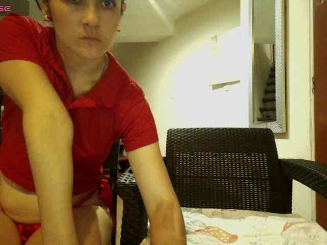 EmmaHerby1 webcam