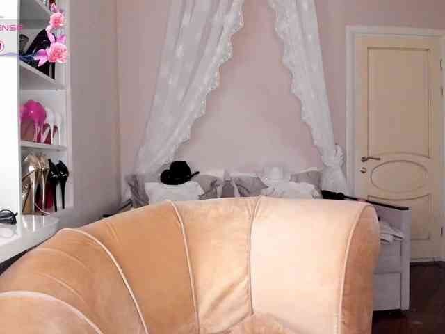 PamelaStars77 webcam