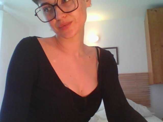 soft-sarah from BongaCams is Freechat