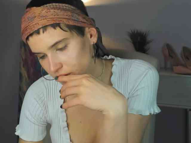Soft-Sarah webcam