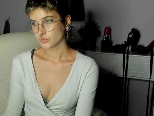 Soft-Sarah webcam
