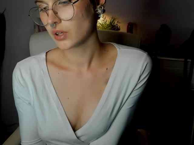 Soft-Sarah webcam