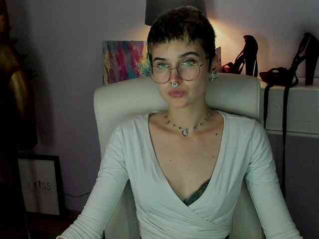 Soft-Sarah webcam