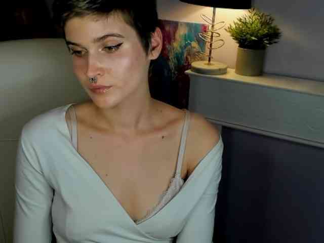 Soft-Sarah webcam