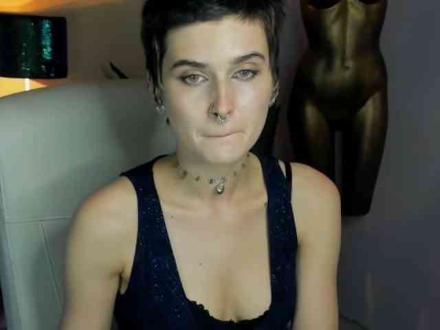 Soft-Sarah webcam
