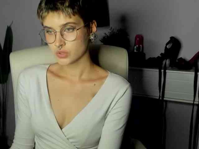 Soft-Sarah webcam