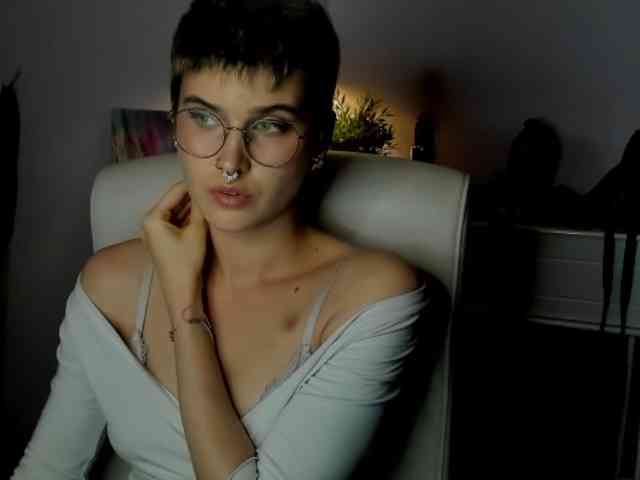 Soft-Sarah webcam
