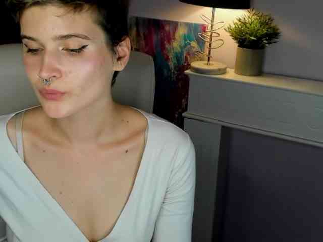 Soft-Sarah webcam
