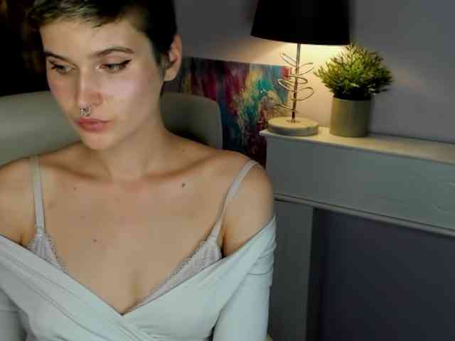 Soft-Sarah webcam