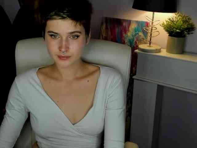 Soft-Sarah webcam