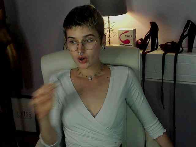 Soft-Sarah webcam