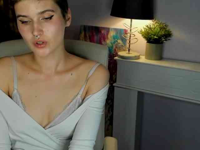 Soft-Sarah webcam