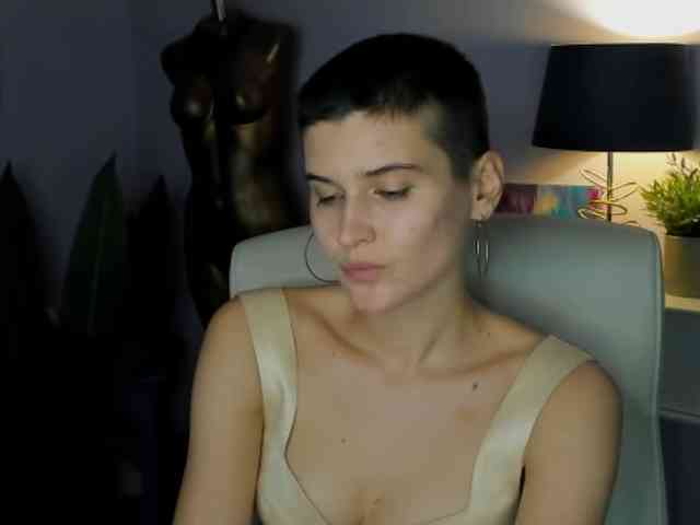 Soft-Sarah webcam