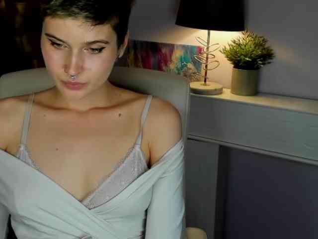 Soft-Sarah webcam