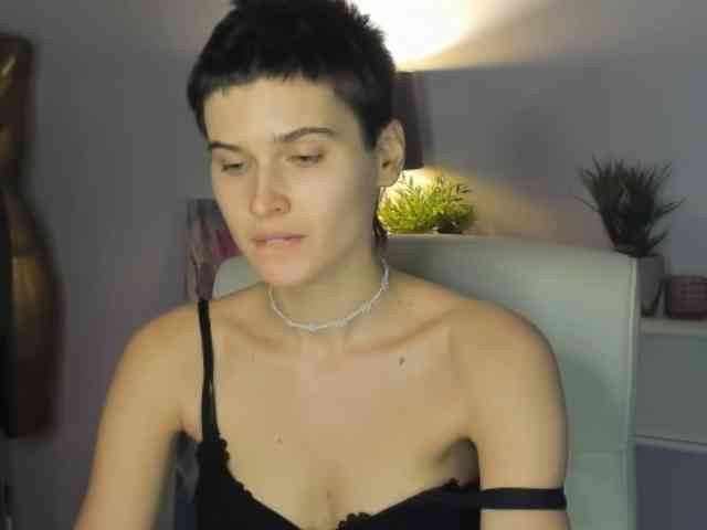 Soft-Sarah webcam