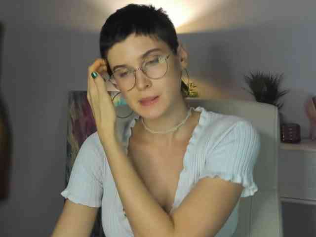 Soft-Sarah webcam