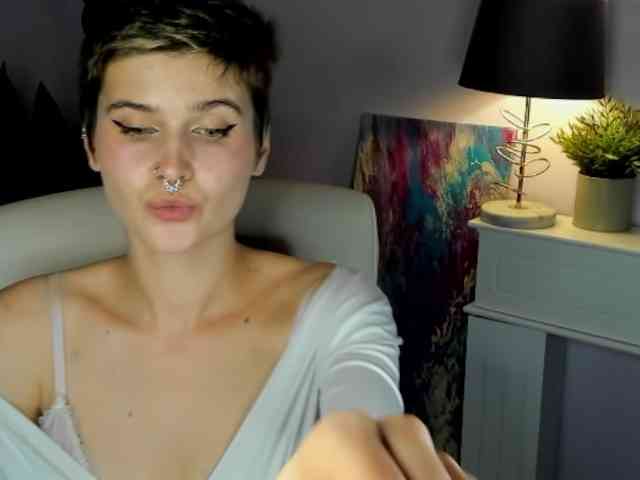 Soft-Sarah webcam